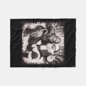 Santa Claus And Sasquatch Bigfoot Funny Joyful Sno フリースブランケット (正面(横))