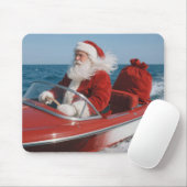 Santa Claus Delivering Gifts By Speedboat マウスパッド (マウス)