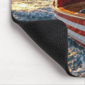 Santa Claus Driving a Speedboat マウスパッド (コーナー)