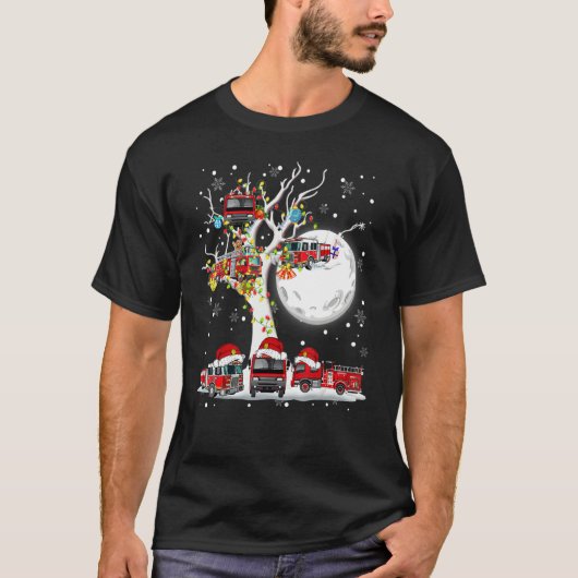 Santa Claus Fire Engines On Tree Christmas Pajama Tシャツ (正面)