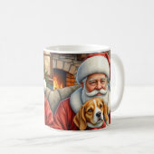 Santa Claus Holding Beagle Christmas Art コーヒーマグカップ (正面右)