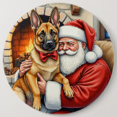 Santa Claus Holding Belgian Malinois Christmas Art 缶バッジ (正面)
