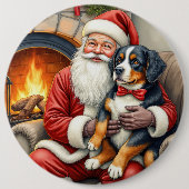 Santa Claus Holding Bernese Mountain Dog Christmas 缶バッジ (正面)