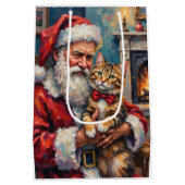 Santa Claus Holding Maine Coon Cat Christmas Art ミディアムペーパーバッグ (裏面)