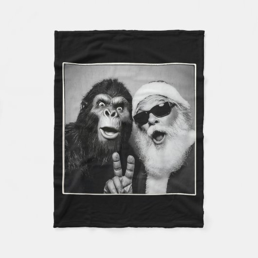 Santa Claus Selfie Bigfoot Christmas Funny Sasquat フリースブランケット (正面)