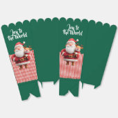 Santa Holding Reindeer Toy フェイバーボックス (見開き)