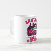 Santa is Social Distancing コーヒーマグカップ (正面左)
