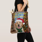 Santa Paws–Festive Golden Retriever Shopper トートバッグ (クローズアップ)