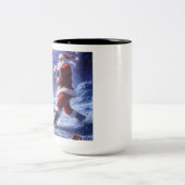 Santa Plays Baseball on Blue Moon ツートーンマグカップ (中央)