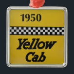 Santa Rosa、ニューメキシコ、米国。 古いYello メタルオーナメント<br><div class="desc">ジュリアンのMcRoberts/DanitaDelimont.com | US32 JMR0886.jpg | Santa Rosa、ニューメキシコ、米国の著作権をとって下さい。 ルート66の古いYelloのタクシーのタクシー。</div>