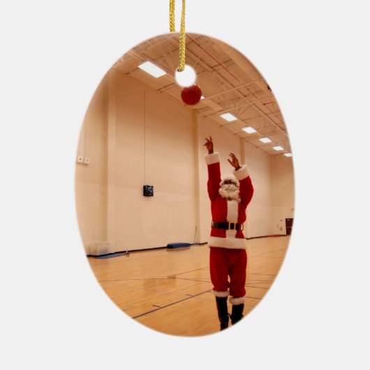 Santa Shooting Hoops セラミックオーナメント (裏面)