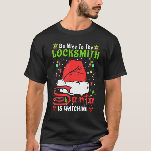 Santa Xmas Pajamas Be Nice To The Locksmith Christ Tシャツ (正面)