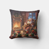 Santa's Christmas Eve Serenade: Cozy Fireplace クッション (正面)