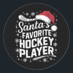 Santa's Favorite Hockey Player Pajama Christmas ラウンドシール<br><div class="desc">サンタのホッケー選手パジャマお気に入りのクリスマスプレゼント</div>