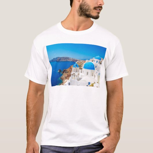 Santoriniの島-カルデラ、ギリシャ Tシャツ (正面)