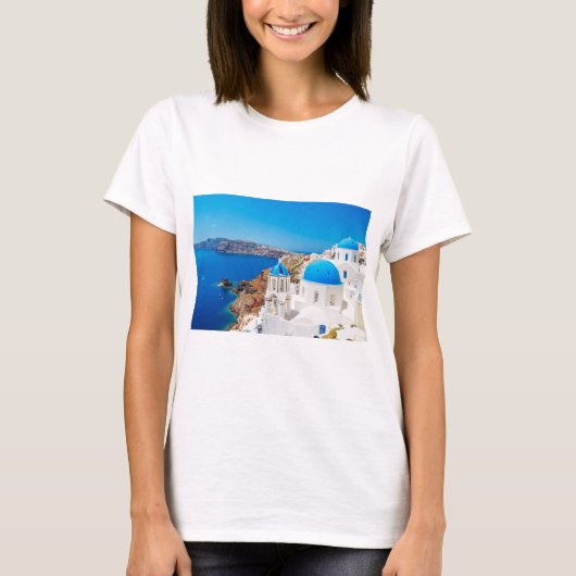 Santoriniの島-カルデラ、ギリシャ Tシャツ (正面)