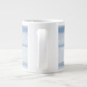 Santorini Vibes Ceramic Mug – Greek Island Sail ジャンボコーヒーマグカップ (裏面)