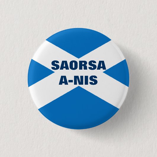 Saorsa Nisのスコットランド人Saltire 缶バッジ (正面)