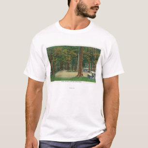 Saratogaの戦場のピクニック地面の眺め Tシャツ