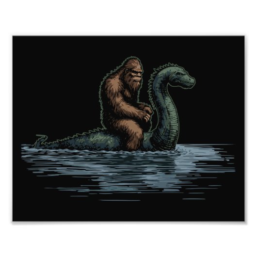 Sasquatch Bigfoot Rides Loch Monster フォトプリント (正面)