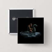 Sasquatch Bigfoot Rides Loch Monster 缶バッジ (正面&裏面)