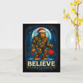 Sasquatch Christmas Lights Holiday Believe  カード (黄色い花)