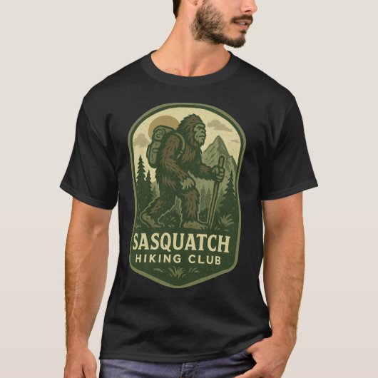 Sasquatch Hiking Club family girl Tシャツ (正面)