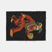 Sasquatch Mardi Gras Bigfoot Parade Beads King Cak フリースブランケット (正面(横))