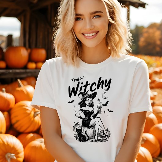 Sassy Feelin'WitchyハロウィーンTシャツ Tシャツ