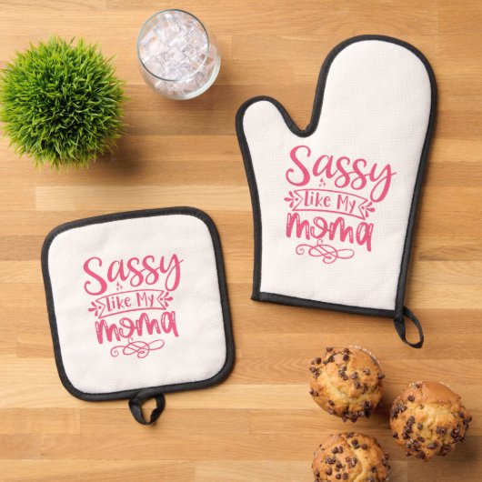 Sassy Like My Mama Personalized Kids  鍋つかみ&鍋敷きセット (トップダウン)