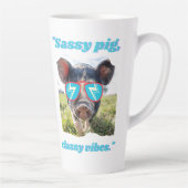 Sassy Pig クラシックな雰囲気 - ブタの名言 カフェラテマグ (右)