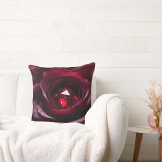 Satinheart Rouge – Ruby Rose Pillow クッション