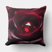 Satinheart Rouge – Ruby Rose Pillow クッション (正面)