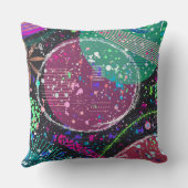 Saturn’s Rings: Maximalist Abstract Art  クッション (裏面)