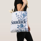 Saudade Portuguese Tote Bag – Blue Azulejo Floral トートバッグ (クローズアップ)