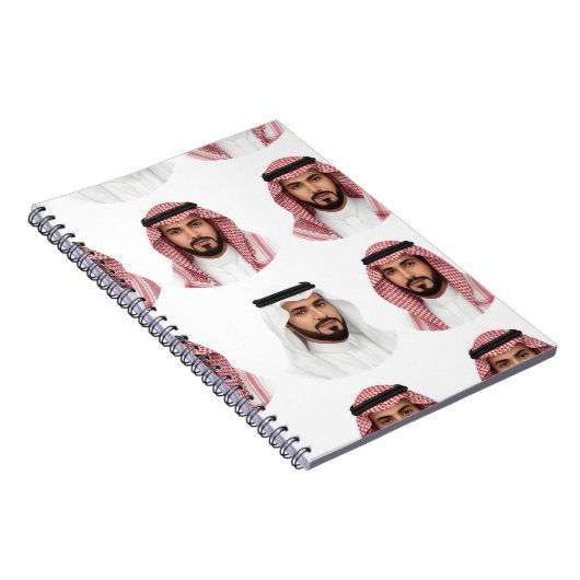 Saudi Arabian Men Portrait Pattern ノートブック (右側)