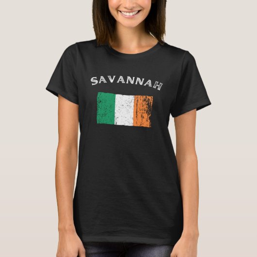 SAVANNAH GEORGIA Irish American Flag Badge Tシャツ (正面)