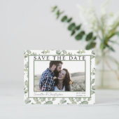 Save the Date モダン Green Eucalyptus & Photo ポストカード (スタンド正面)