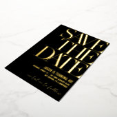 Save the Date Birthday Invite, Black & Gold Party 箔招待状 (回転した状態)