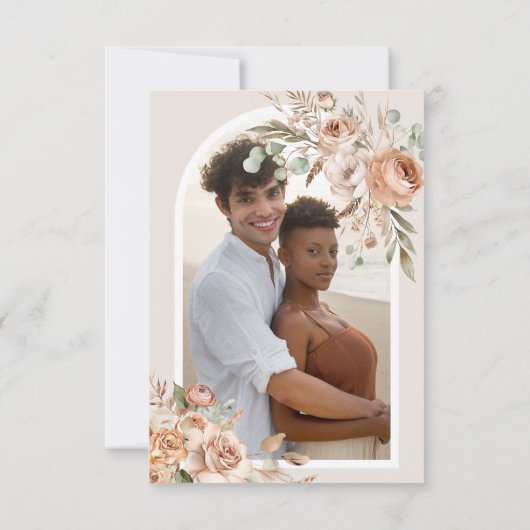 Save The Date Light Earth Tone Bohoフローラ写真 (裏面)