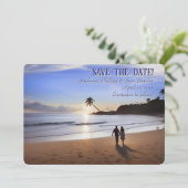 Save the Date Romantic Couple on Beach 招待状 (スタンド正面)