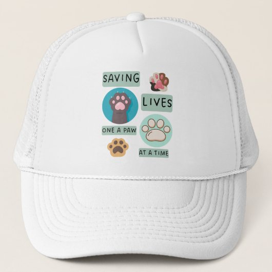 Saving Lives One Paw At A Time – Vet Animal Design キャップ (正面)