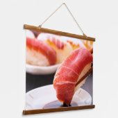 Savor the Moment – Sushi in Action Tapestry 吊り下げ型タペストリー (傾斜あり)
