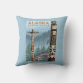 Saxmanのトーテムの村のヴィンテージ旅行ポスター クッション (裏面)