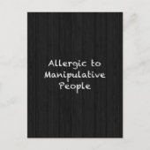 SAYIを侮辱する人々に対しおもしろいてアレルギーである ポストカード (正面)