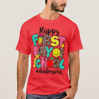 Scに戻る幼稚園先生の幸せな初日 Tシャツ