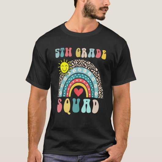 Scの5年生チームかわいいレインボーハート初日 Tシャツ (正面)