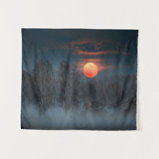 Scalenghe in Piedmont, Italy タペストリー (正面(横))