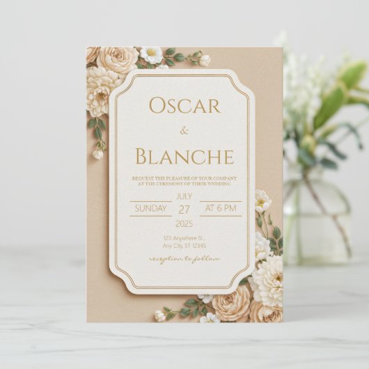 Scalloped Beige Ivory Floral Gilded Wedding 招待状 (スタンド正面)