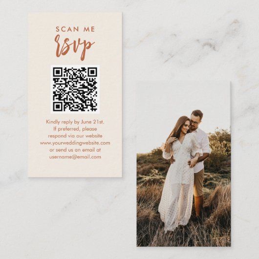 Scan Me RSVP Boho DesertのQR結婚コードRSVP エンクロージャーカード (正面/裏面)